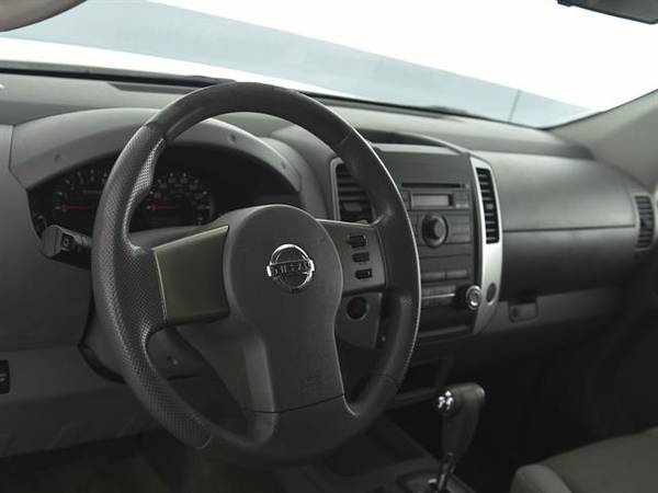 2010 Nissan Frontier Crew Cab SE Pickup 4D 6 ft pickup Dk. Gray - for sale in Arlington, District Of Columbia – photo 2