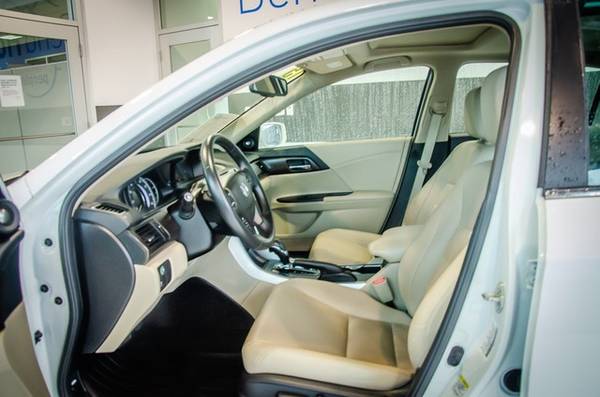 2015 Honda Accord 4dr I4 CVT EX-L Sedan - cars & trucks - by dealer... for sale in Bend, OR – photo 10