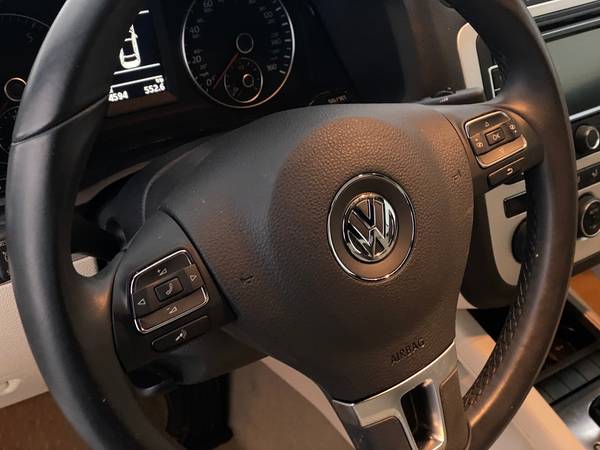 2015 VW Volkswagen Eos Komfort Convertible 2D Convertible White - -... for sale in Atlanta, FL – photo 23