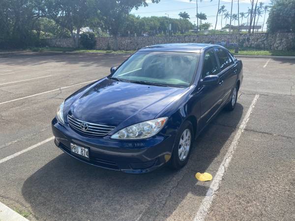 2006 Toyota Camry cold ac 91,000 miles current papers runs great -... for sale in Kapolei, HI – photo 2