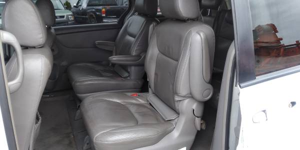 2004 TOYOTA SIENNA LE AUTOMATIC,7 PASSENGERS,CLEAN - cars & trucks -... for sale in Worcester, RI – photo 8