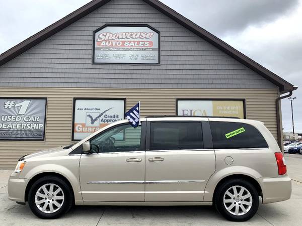2013 Chrysler Town & Country 4dr Wgn Touring - cars & trucks - by... for sale in Chesaning, MI – photo 6