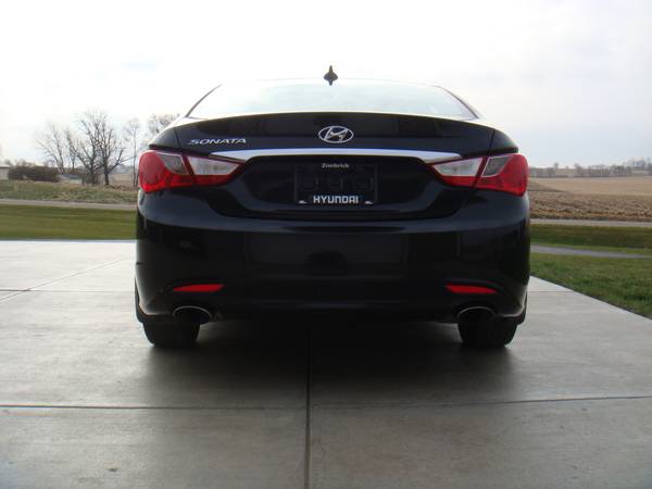 2012 Hyundai Sonata Limited 2.0T - cars & trucks - by owner -... for sale in Evansville, WI – photo 7