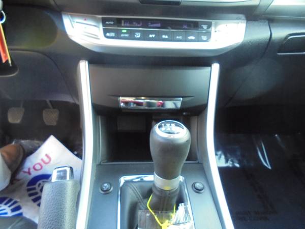 2014 Honda Accord LX Sedan 6-Spd MT for sale in Canton, MA – photo 12