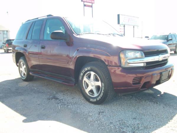 2006 CHEVY TRAILBLAZER AS LOW AS 58 PER WEEK NICE for sale in Oak Grove, MO – photo 3