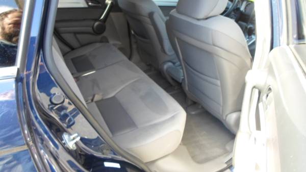 2011 Honda CR-V SE - - by dealer - vehicle automotive for sale in Appleton, WI – photo 12