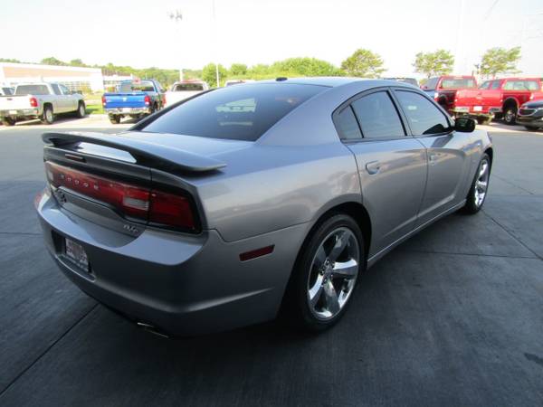 2014 *Dodge* *Charger* *R/T* - cars & trucks - by dealer - vehicle... for sale in Council Bluffs, NE – photo 7