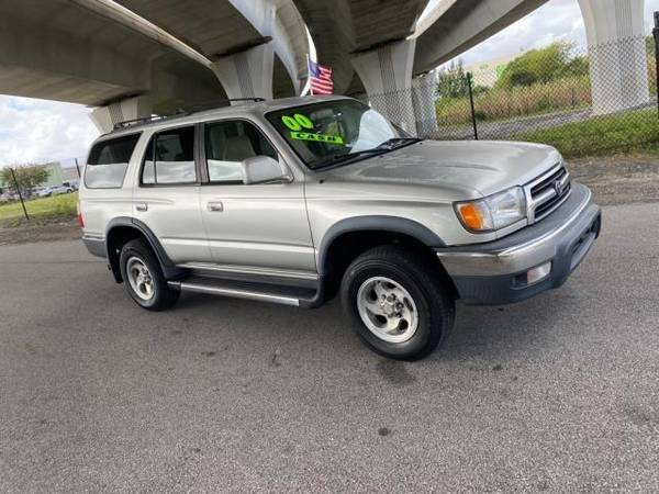 2000 Toyota 4Runner SR5 2WD - cars & trucks - by dealer - vehicle... for sale in West Palm Beach, FL – photo 9