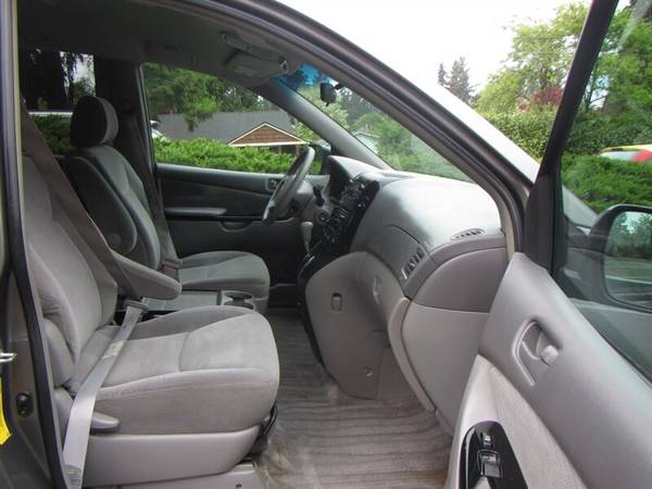 2005 Toyota Sienna LE 7 Passenger - - by dealer for sale in Shoreline, WA – photo 13