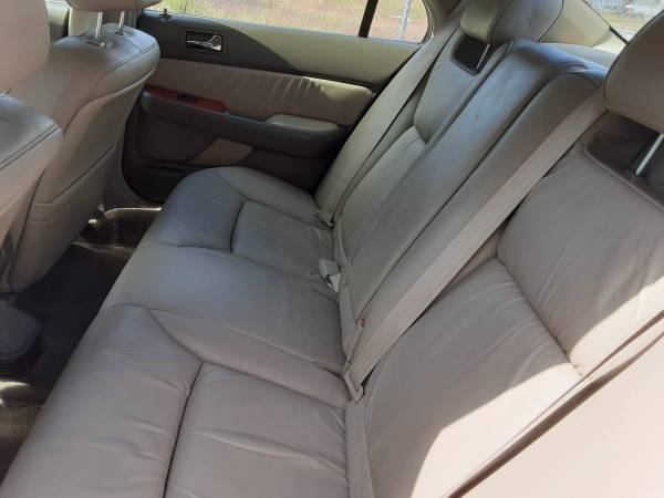 2005 ACURA RL, 107K, 1 OWNER, EXTRA CLEAN, NO RUST, LEATHER, SUNROOF for sale in Providence, CT – photo 10