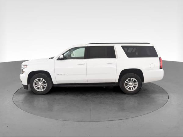 2020 Chevy Chevrolet Suburban LT Sport Utility 4D suv White -... for sale in Chicago, IL – photo 5