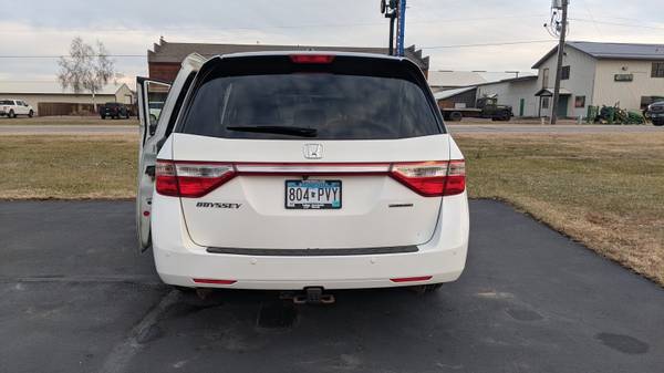 Honda Odyssey - Touring 2011-by owner - cars & trucks - by owner -... for sale in Cannon Falls, MN – photo 6