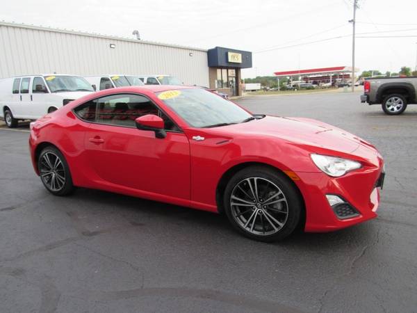 2013 Scion FR-S Coupe - cars & trucks - by dealer - vehicle... for sale in Rockford, WI – photo 11