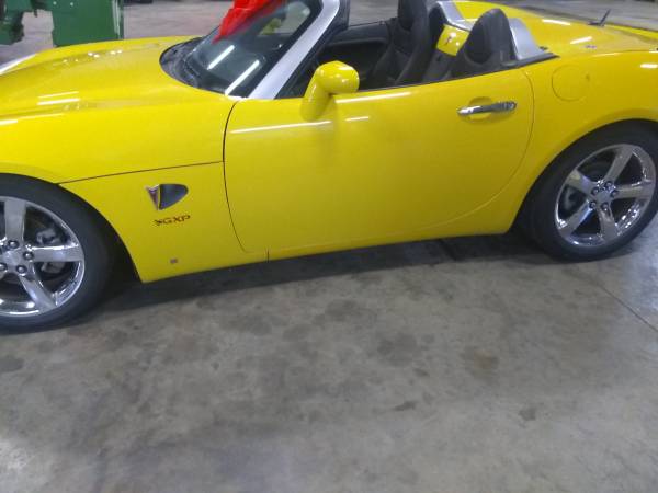 Pontiac Solstice GXP - cars & trucks - by owner - vehicle automotive... for sale in Rock Rapids, SD – photo 4