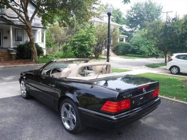 1998 Mercedes-Benz SL-Class - - cars & trucks - by dealer - vehicle... for sale in Arlington, District Of Columbia – photo 5