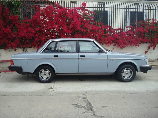 1985 VOLVO 240 ALL ORIGINAL 90K LOW MILE SUPER CLEAN!! - cars &... for sale in Los Angeles, CA – photo 5