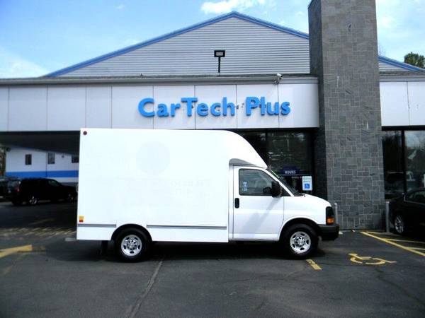 2015 Chevrolet Express G3500 6 0L V8 POWERED VAN WITH 10 ft BODY for sale in Plaistow, MA – photo 5