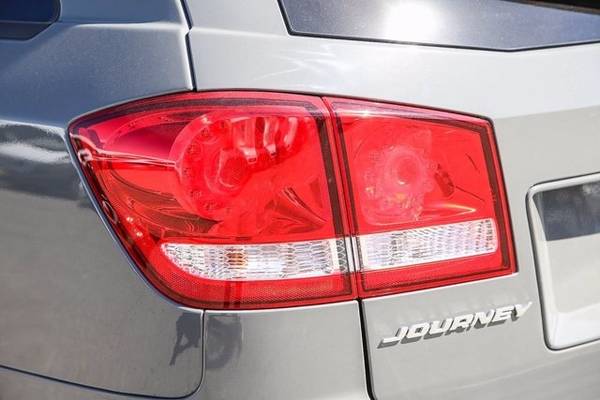 2019 Dodge Journey SE - - by dealer - vehicle for sale in Woodland, CA – photo 8