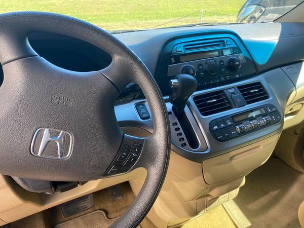2010 Honda Odyssey *Reduced* - cars & trucks - by owner - vehicle... for sale in Mount Vernon, TX – photo 4