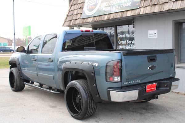 2007 Chevrolet Silverado-1500 LT Crew Cab 4WD, Clean, Sharp Looking... for sale in Omaha, IA – photo 5