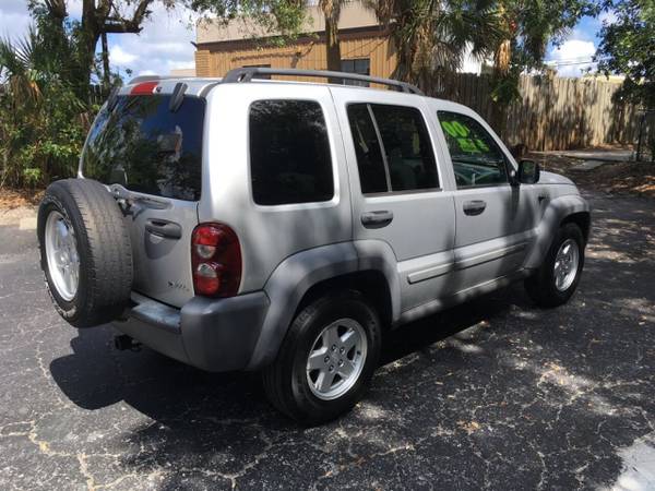 2006 JEEP LIBERTY SPORT 4X4 LOADED XTRA CLEAN SUV ONLY 126K MILES!!! for sale in Sarasota, FL – photo 13