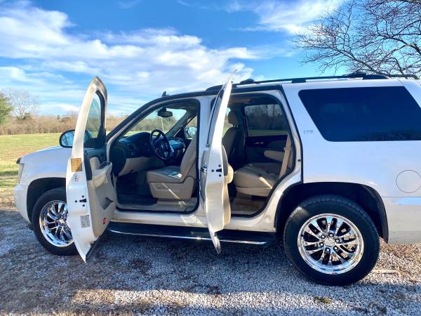 ‘08 Tahoe LTZ Pearl White - cars & trucks - by owner - vehicle... for sale in Mascoutah, MO – photo 6