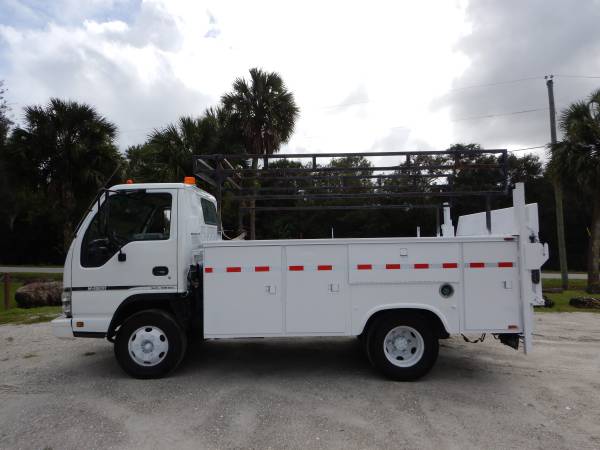 2007 Chevrolet W4500 Service Utility Truck Low Miles Diesel FL Truck... for sale in West Palm Beach, FL – photo 3