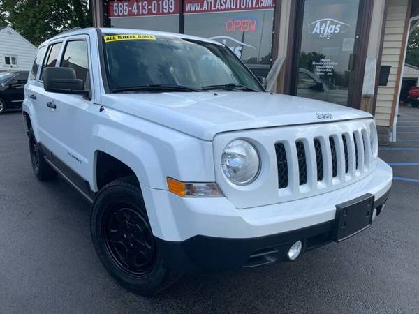 2014 Jeep Patriot Sport 4x4...Clean...Guaranteed Financing!!! - cars... for sale in Rochester , NY – photo 3