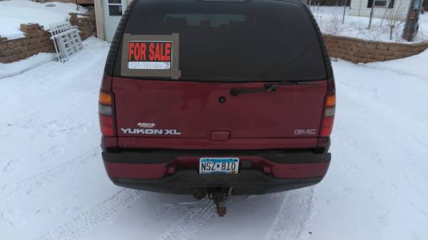 2001 GMC Yukon XL Denali 6 0 AWD for sale in Eden Prairie, MN – photo 18