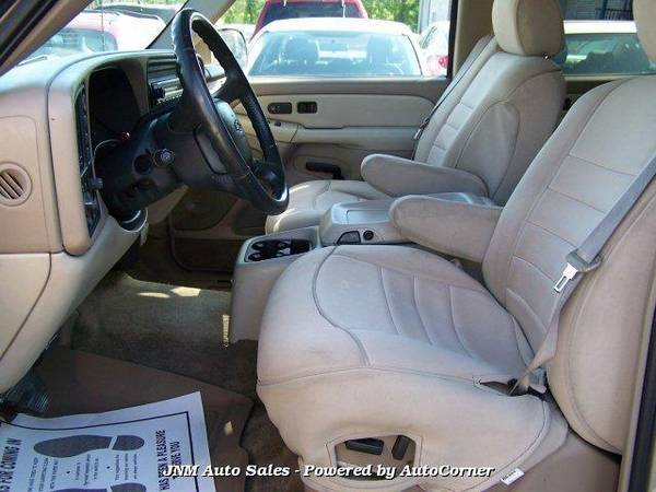 2001 Chevrolet Chevy Suburban 1500 4WD 4D SUV 5 3L LT Automatic for sale in Leesburg, District Of Columbia – photo 16