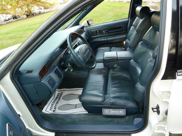 1993 Buick Roadmaster limited 69k 2nd owner! - cars & trucks - by... for sale in Huntingdon Valley, PA – photo 6
