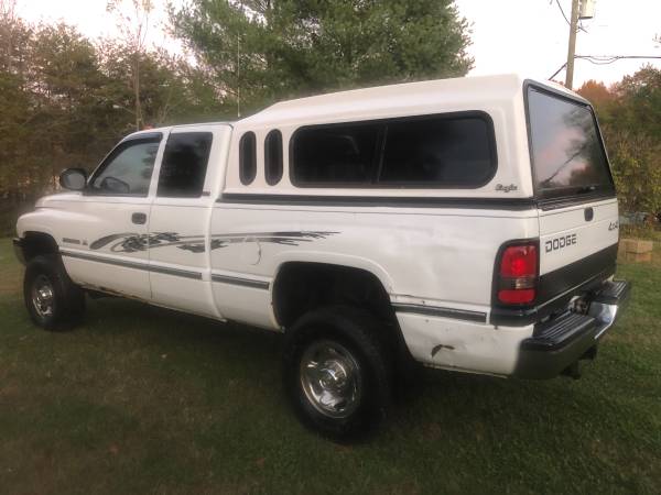 97 Dodge Ram 2500 4X4 - cars & trucks - by owner - vehicle... for sale in Goodview, VA – photo 4