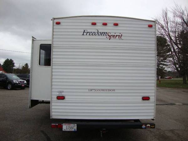2007 Dutchmen Freedom Spirit - - by dealer - vehicle for sale in Merrill, WI – photo 6