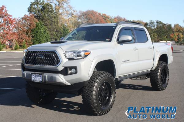 LIFTED-->2018 TOYOTA TACOMA DOUBLE CAB 4X4 TRD SPORT - cars & trucks... for sale in Fredericksburg, VA – photo 4