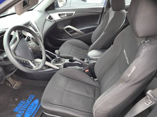 2013 HYUNDAI VELOSTER - cars & trucks - by dealer - vehicle... for sale in Alexandria, OH – photo 4