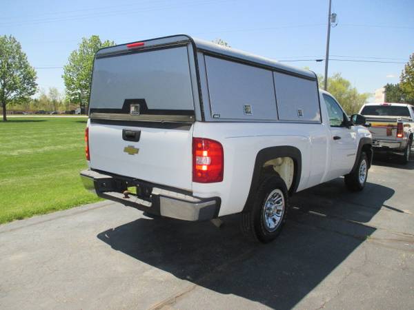 2009 Chevy Silverado 1500 Automatic-1 Owner-Work Cap-Great Shape for sale in Racine, WI – photo 5