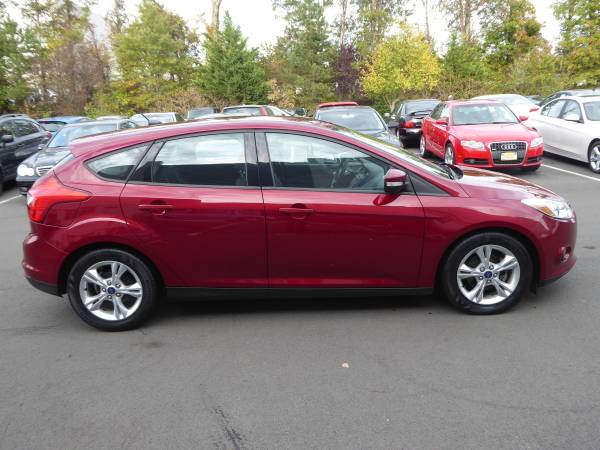 2014 Ford Focus SE 4dr Hatchback (3 MONTH WARRANTY) for sale in 25280 PLEASANT VALLEY ROAD CHANTILLY, District Of Columbia – photo 4