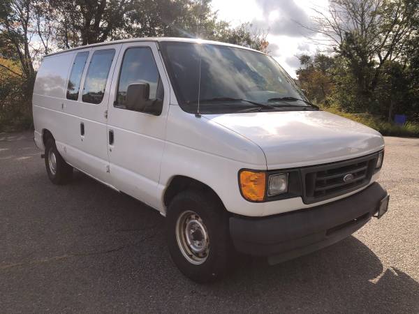 2003 Ford E 150 Cargo Van with only 104K miles for sale in Bayville, NJ – photo 4