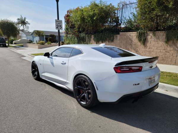2018 camaro ss 1le must see for sale in Los Angeles, CA – photo 3