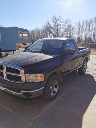 04 Dodge Ram 1500. SLT 6 1/2 ft bed. - cars & trucks - by owner -... for sale in Albuquerque, NM