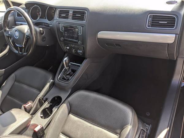 2017 Volkswagen Jetta 1.4T SE SKU:HM400686 Sedan - cars & trucks -... for sale in Corpus Christi, TX – photo 21