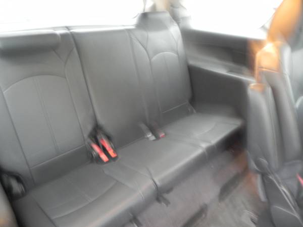 GMC ACADIA SLT ALL WHEEL DRIVE SUV 2011 for sale in Monticello, MN – photo 12