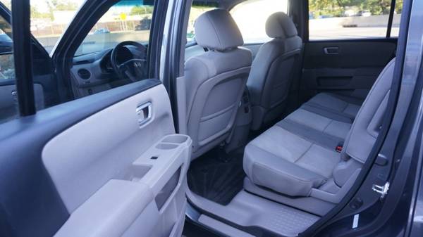 2012 Honda Pilot LX 2WD 5-Spd AT for sale in Rutherford, NJ – photo 19
