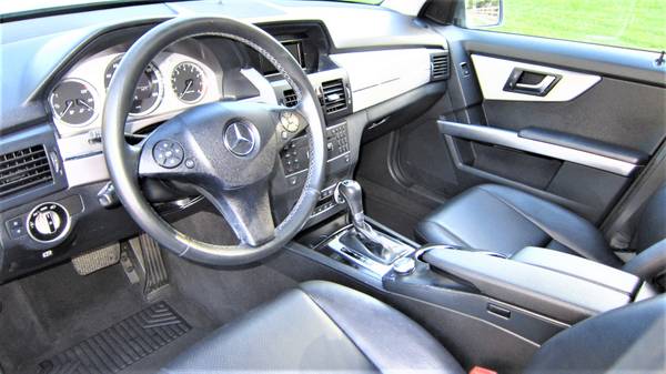 2012 MERCEDES BENZ GLK350 (ONLY 65K MILES, PANORAMIC ROOF, MINT COND.) for sale in Camarillo, CA – photo 13