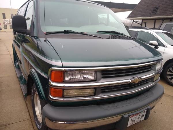 1996 Chevrolet Express 1500 - cars & trucks - by owner - vehicle... for sale in West Bend, WI – photo 3
