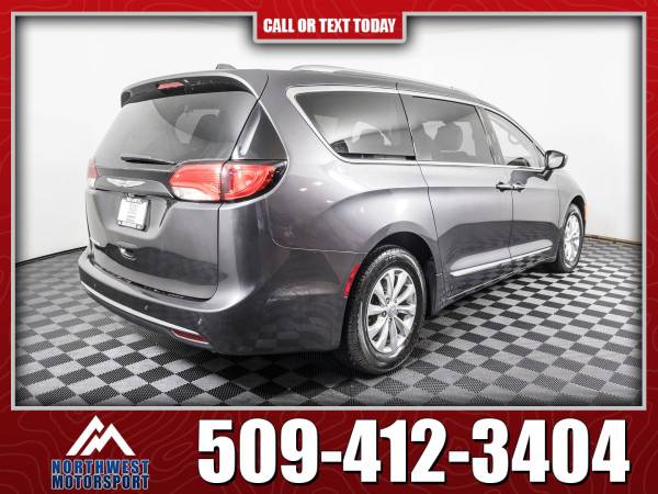 2018 Chrysler Pacifica Touring L FWD - - by dealer for sale in Pasco, WA – photo 5