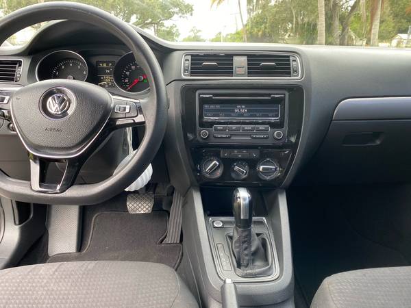 2015 Volkswagen jetta**JUST ARRIVED**CLEAN CONDITION** - cars &... for sale in Vero Beach, FL – photo 11