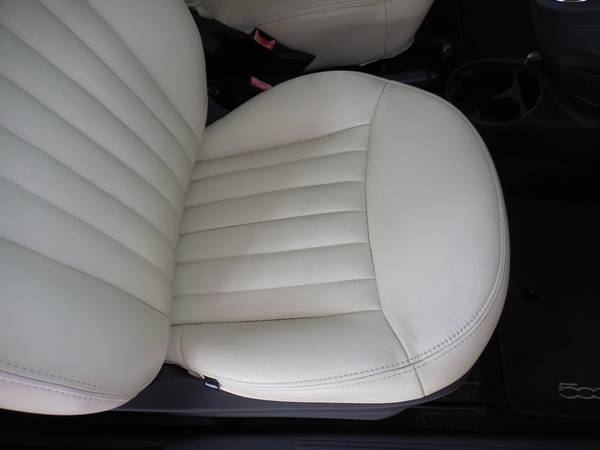 2012 Fiat 500 Convertible 34k Miles Automatic Leather 29/33 mpgs... for sale in Fort Myers, FL – photo 21