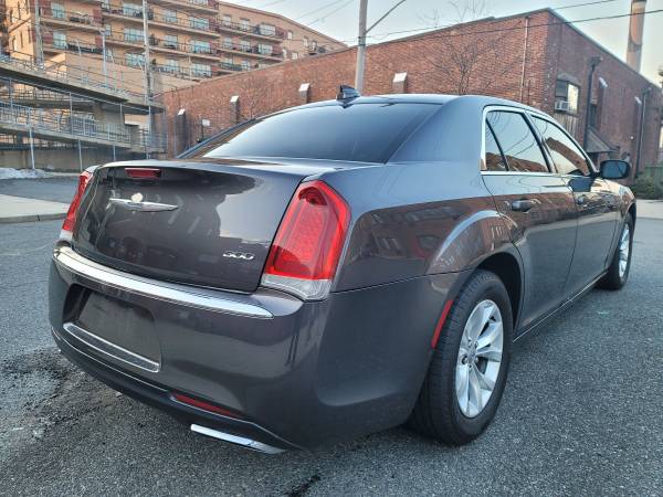 2015 CHRYSLER 300 LIMITED 3 6 V6 4WD AWD - - by dealer for sale in STATEN ISLAND, NY – photo 8