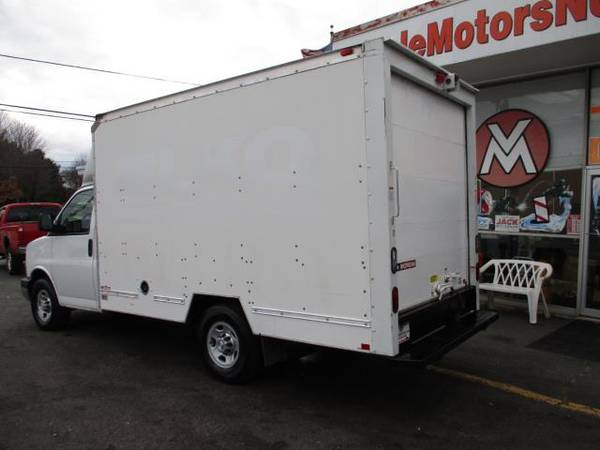 2014 Chevrolet Express Commercial Cutaway 3500 * 14 CUBE VAN, SIDE... for sale in south amboy, TN – photo 4